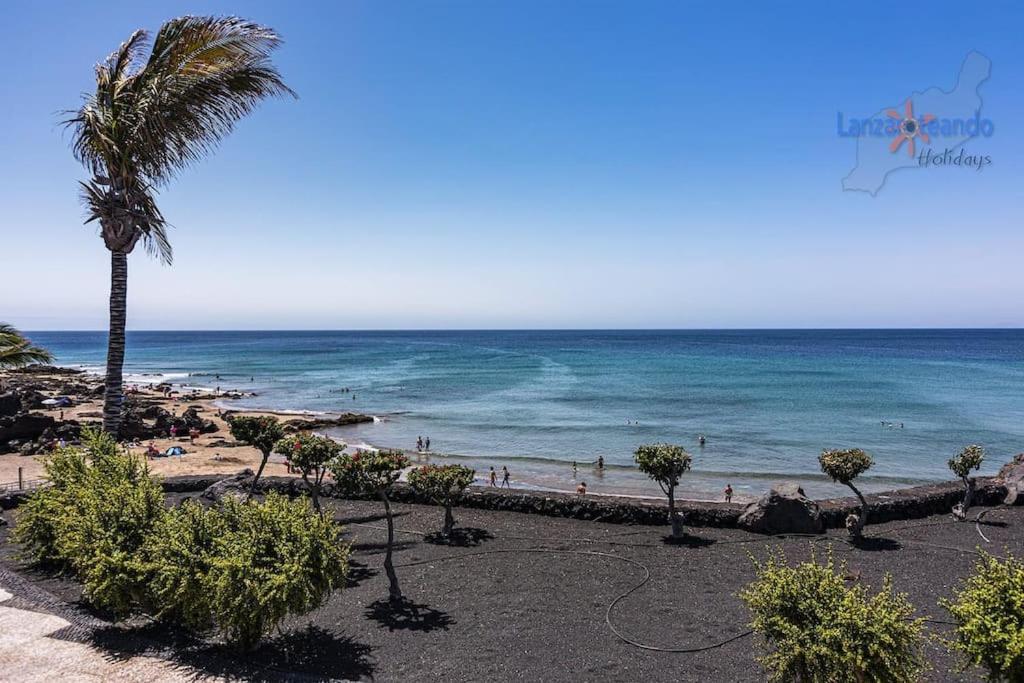 Appartement The Blue Cris-Tol Vv With Sea View à Puerto del Carmen  Extérieur photo